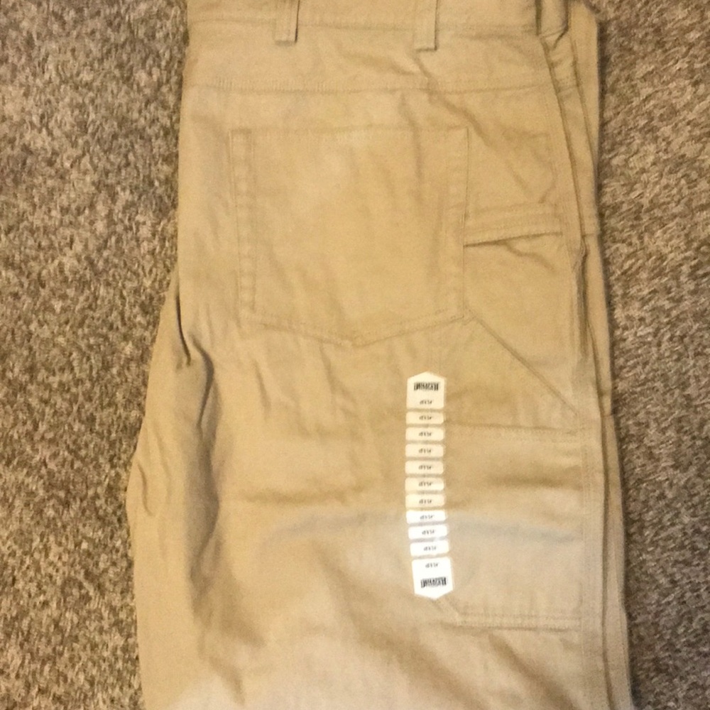 Duluth trading cargo pants